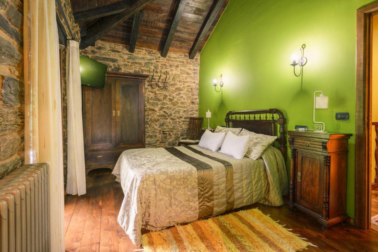 Casa Bouza Guest House Becerrea Ngoại thất bức ảnh