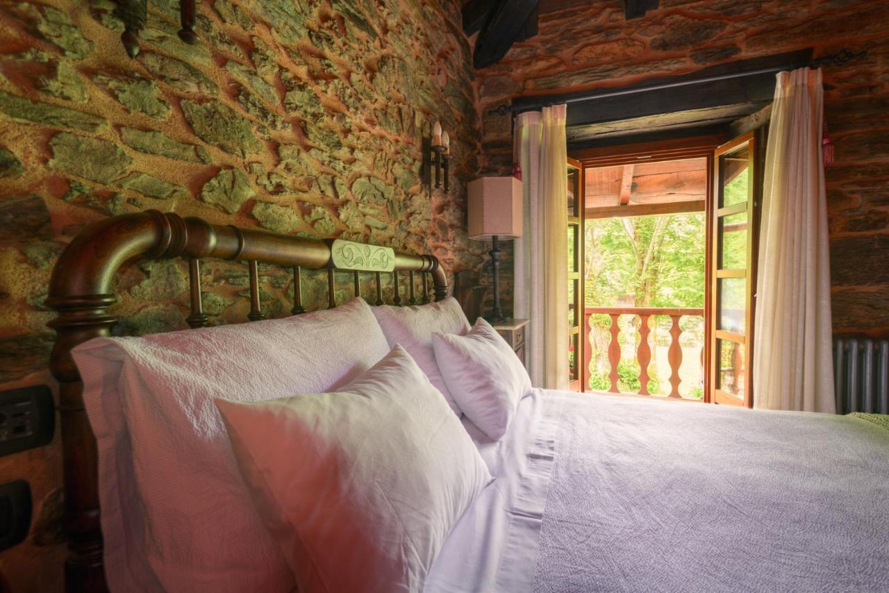 Casa Bouza Guest House Becerrea Ngoại thất bức ảnh