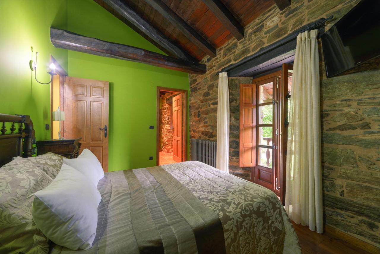 Casa Bouza Guest House Becerrea Ngoại thất bức ảnh