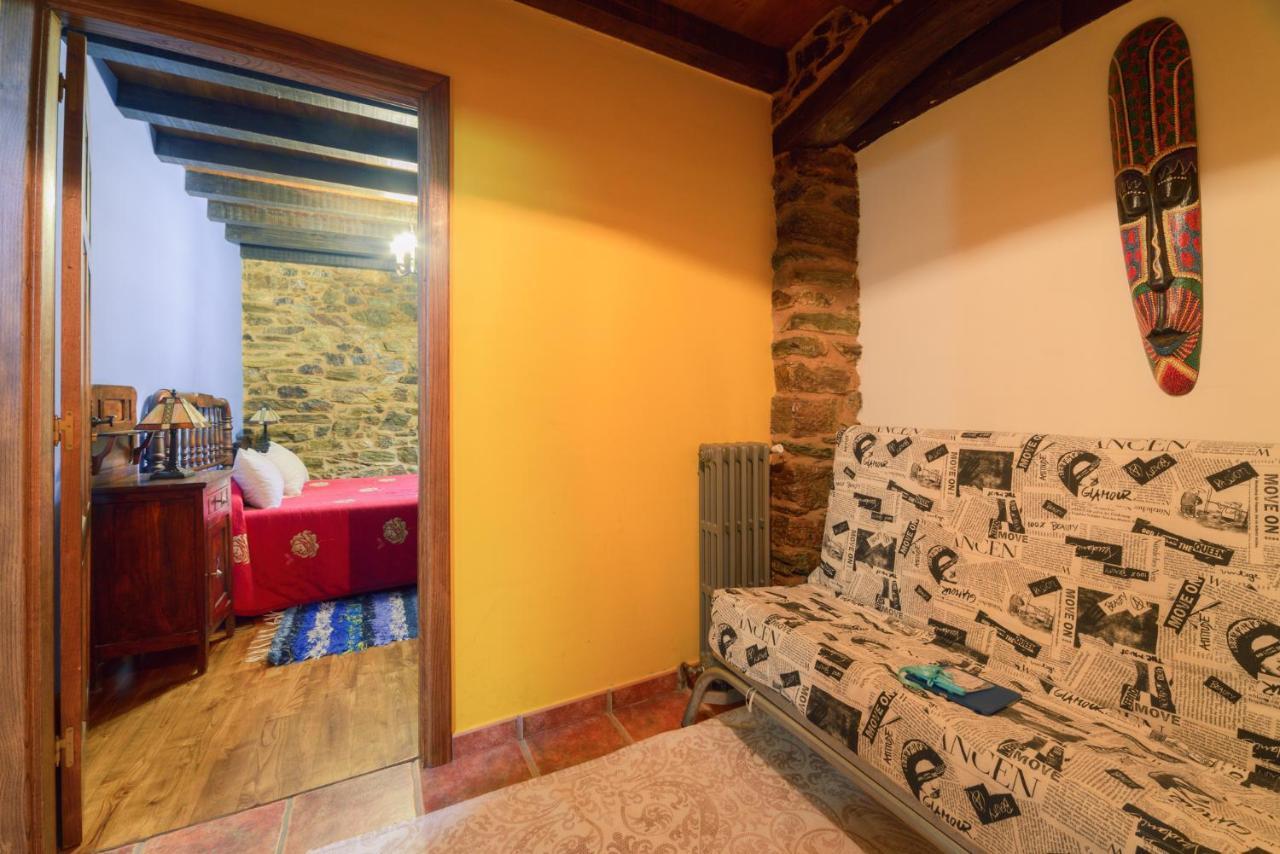 Casa Bouza Guest House Becerrea Ngoại thất bức ảnh